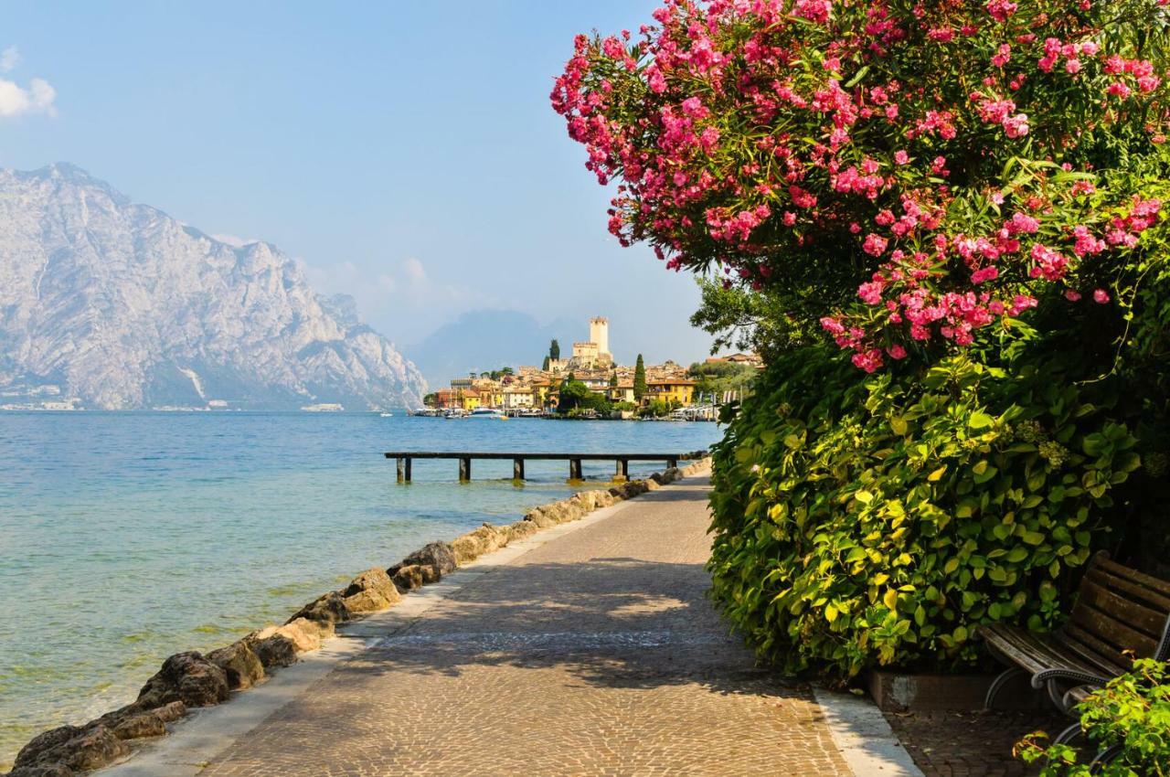 Stella Apartments Malcesine Exterior photo